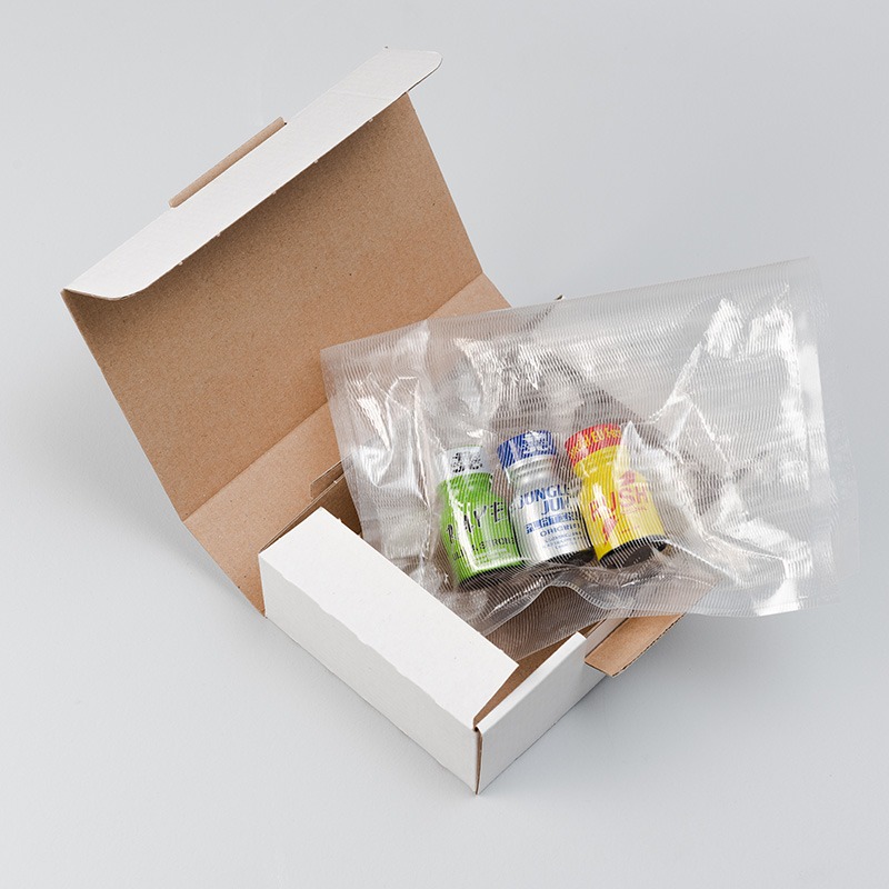 How poppers are packaged by poppers-now.com
